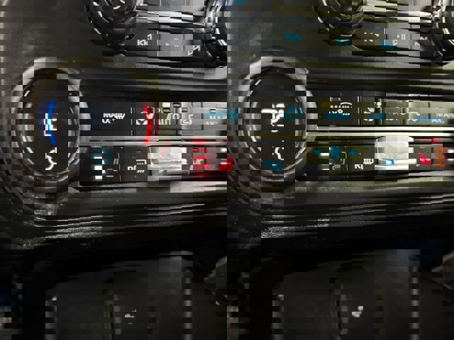 Certified 2024 Ford Bronco Big Bend image 29