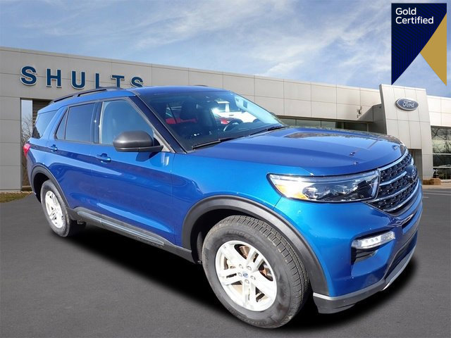 Certified 2022 Ford Explorer XLT w/ Equipment Group 202A image 1