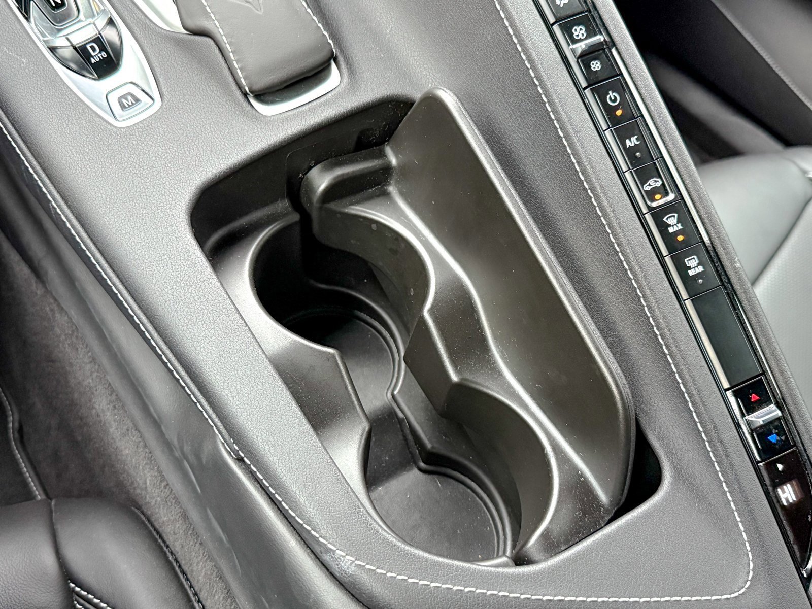 Used 2023 Chevrolet Corvette Stingray Coupe w/ 1LT image 27