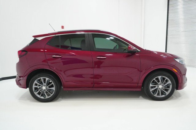 Used 2023 Buick Encore GX Select w/ Sport Touring Package FWD image 4