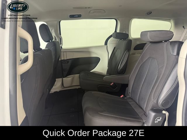 Used 2024 Chrysler Voyager LX FWD image 16