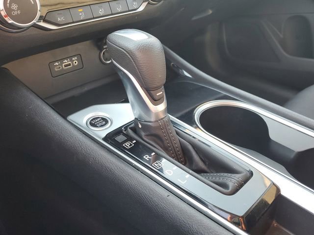 Used 2024 Nissan Altima 2.5 SV image 32