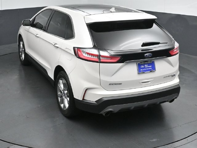 Certified 2019 Ford Edge Titanium w/ Equipment Group 301A AWD/4WD image 51