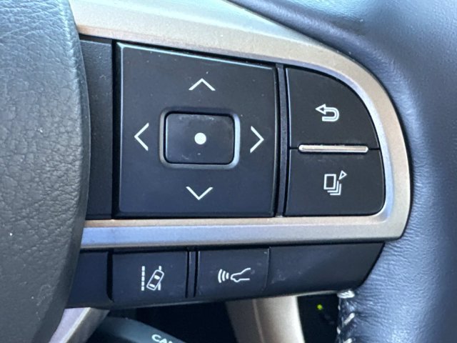 Used 2022 Lexus RX 350L FWD w/ Premium Package image 31