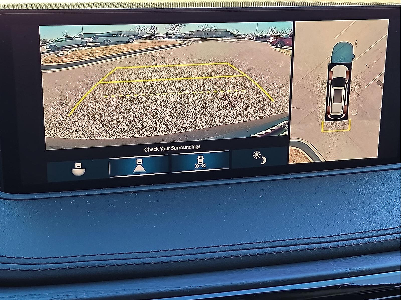 Used 2022 Acura MDX SH-AWD w/ Advance Package image 17