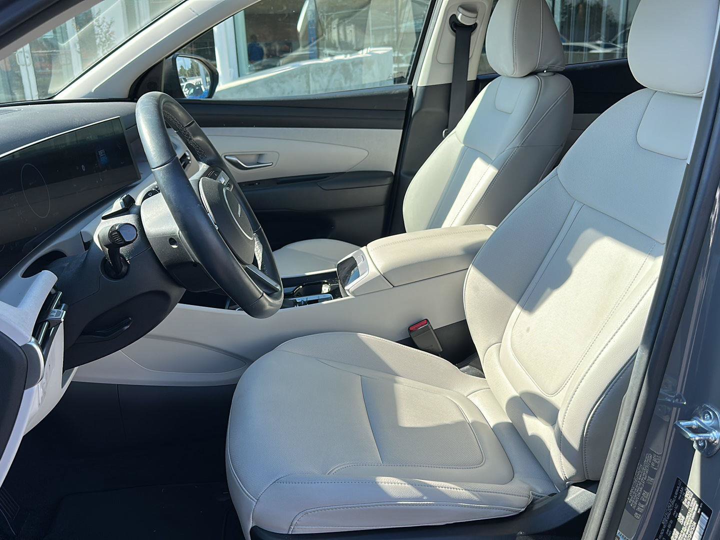 Used 2025 Hyundai Tucson SEL AWD/4WD image 9