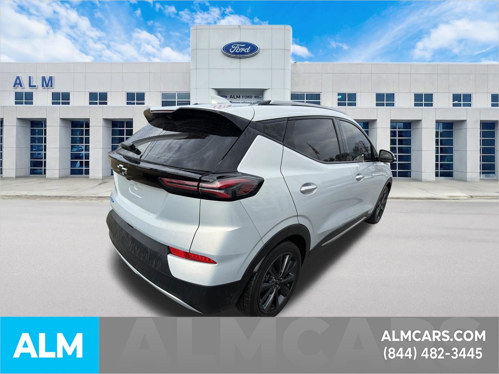 Used 2022 Chevrolet Bolt EUV Premier w/ Launch Edition image 5