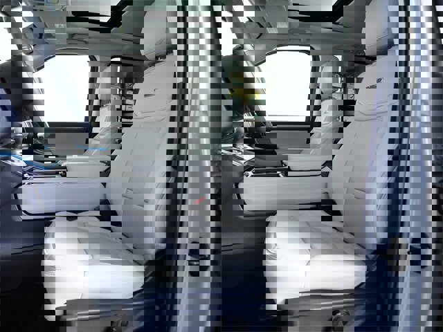 Certified 2025 Ford Expedition Platinum w/ Driver's Package image 19