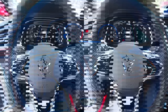 Used 2023 Volkswagen Jetta GLI Autobahn w/ GLI Black Package image 22