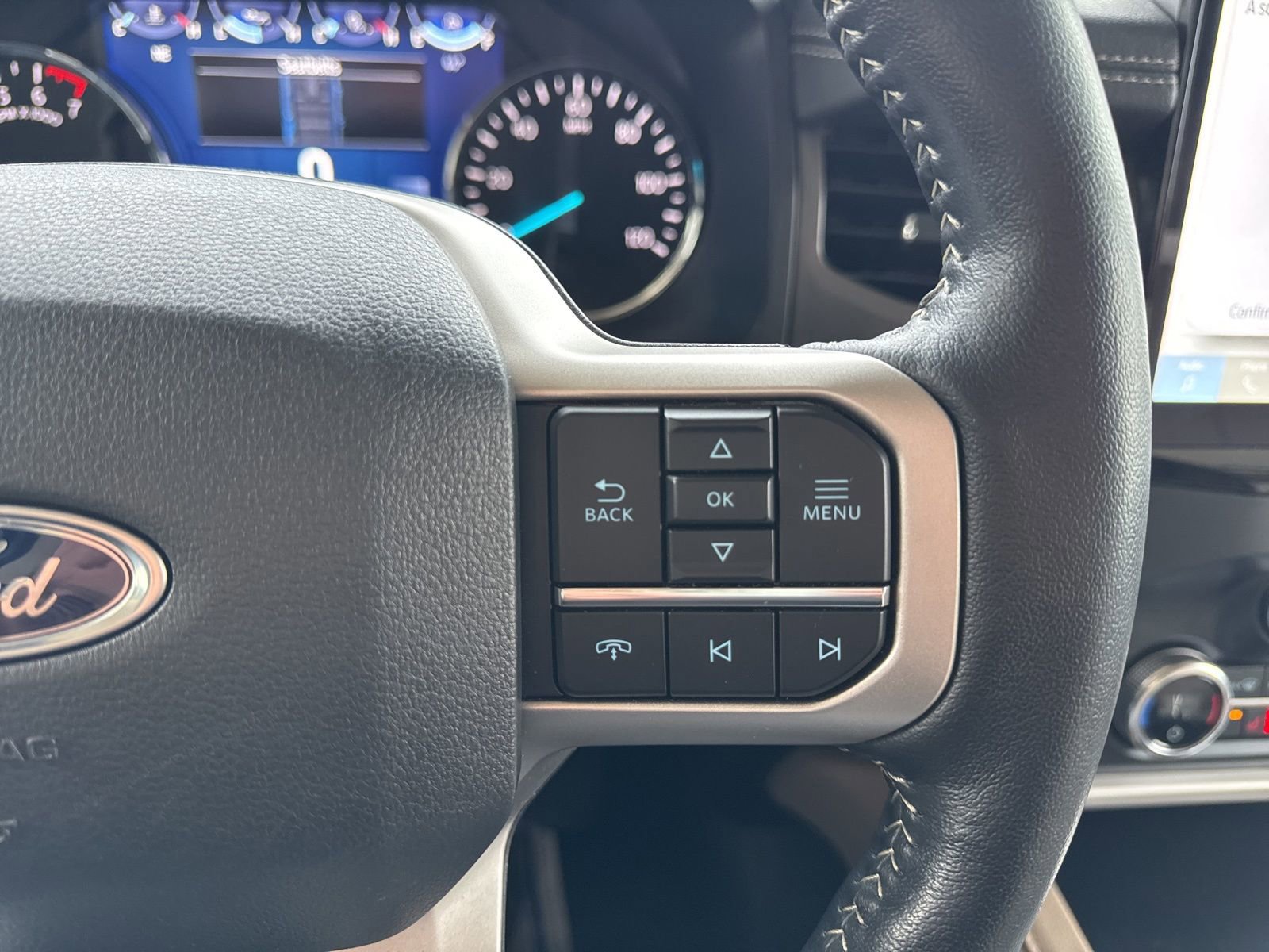 Certified 2022 Ford Expedition XLT image 29