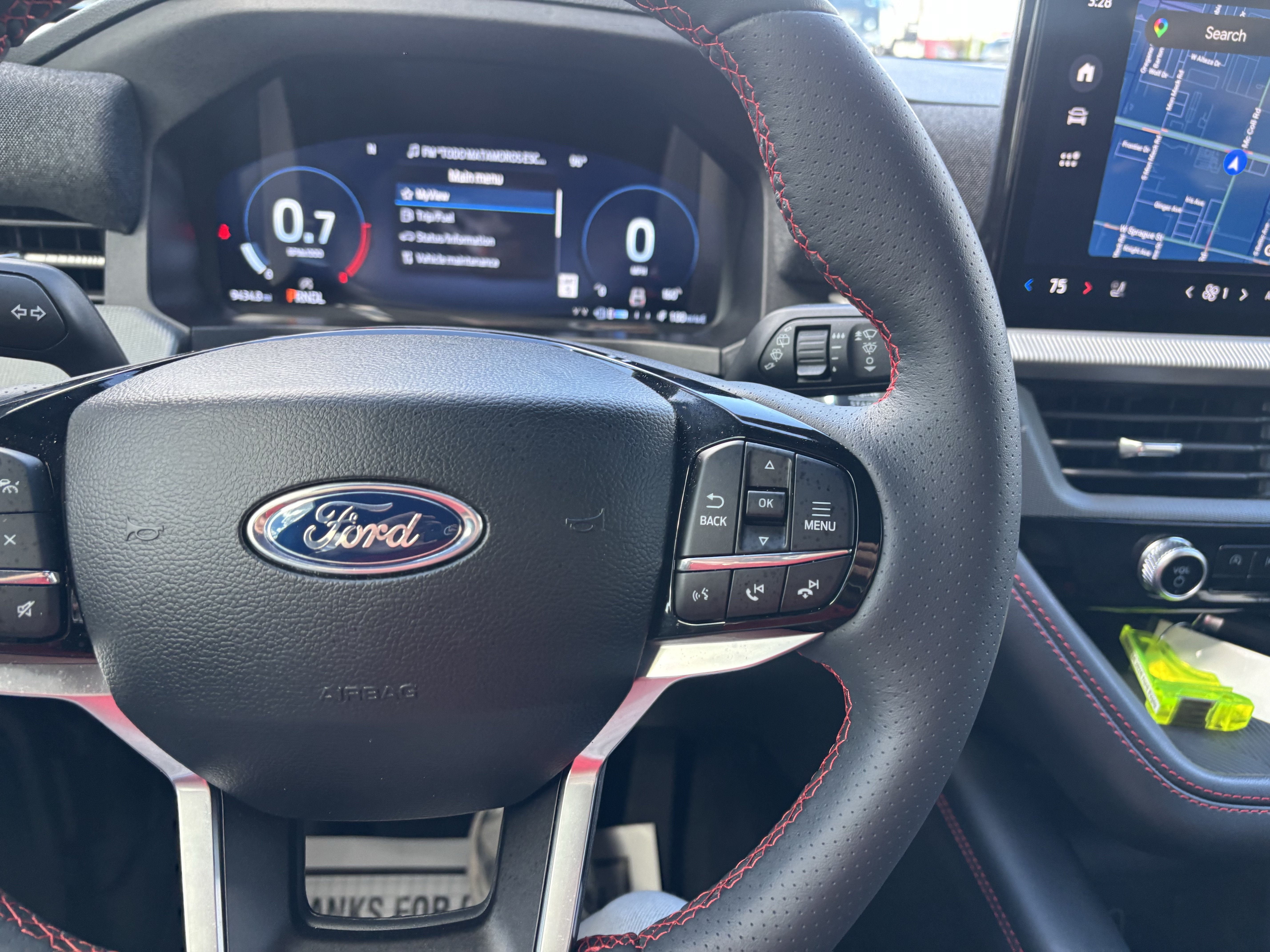 Certified 2026 Ford Explorer ST-Line w/ ST-Line Street Pack RWD image 30