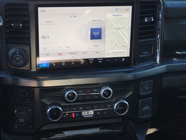 Certified 2025 Ford F350 Lariat w/ Lariat Ultimate Package image 8