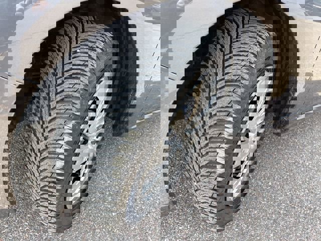 Used 2022 Subaru Impreza 2.0i image 2