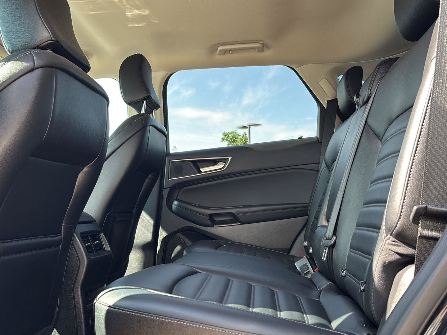Certified 2023 Ford Edge SEL w/ Convenience Package AWD/4WD image 23