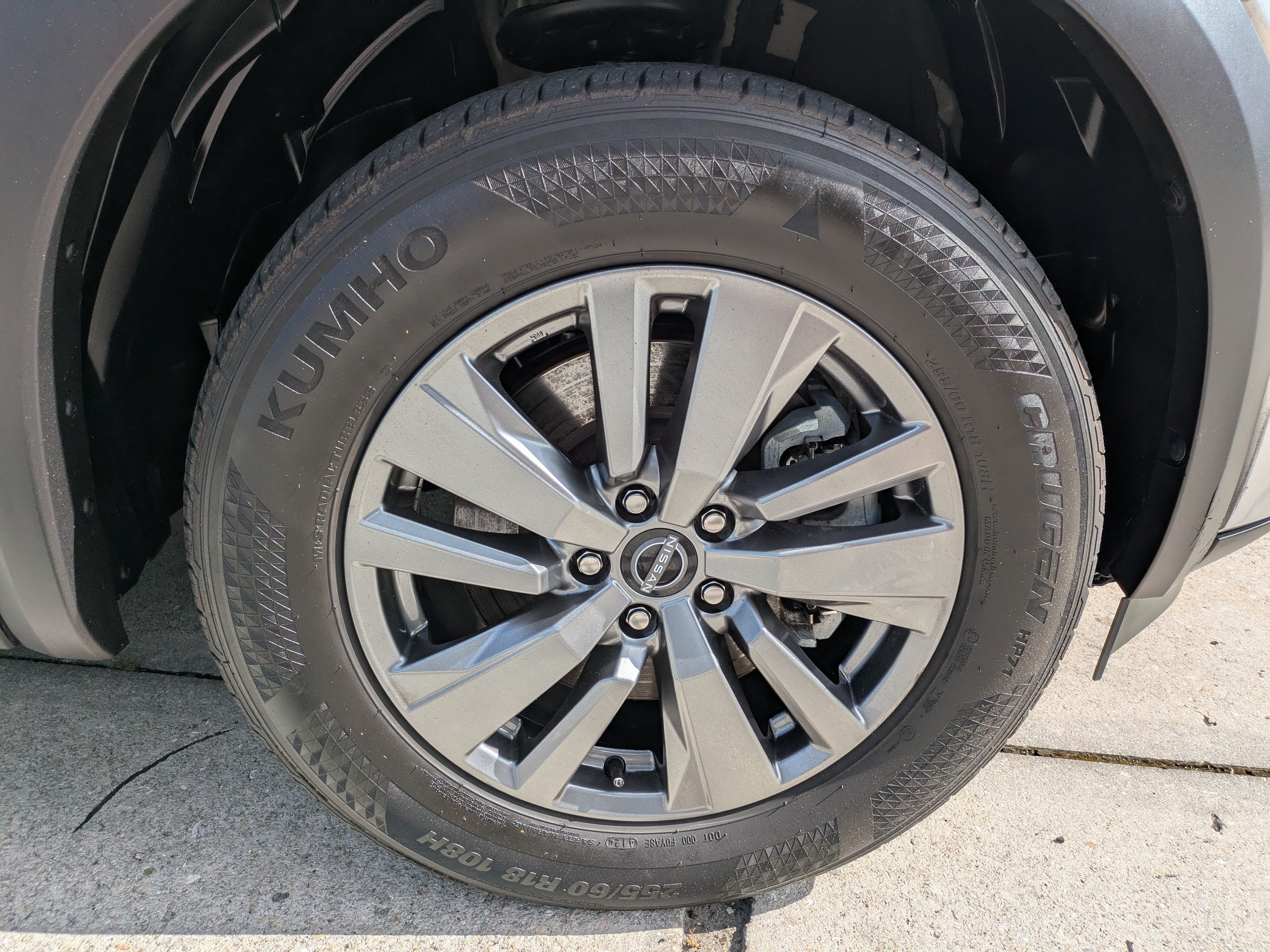Used 2025 Nissan Pathfinder SV AWD/4WD image 11