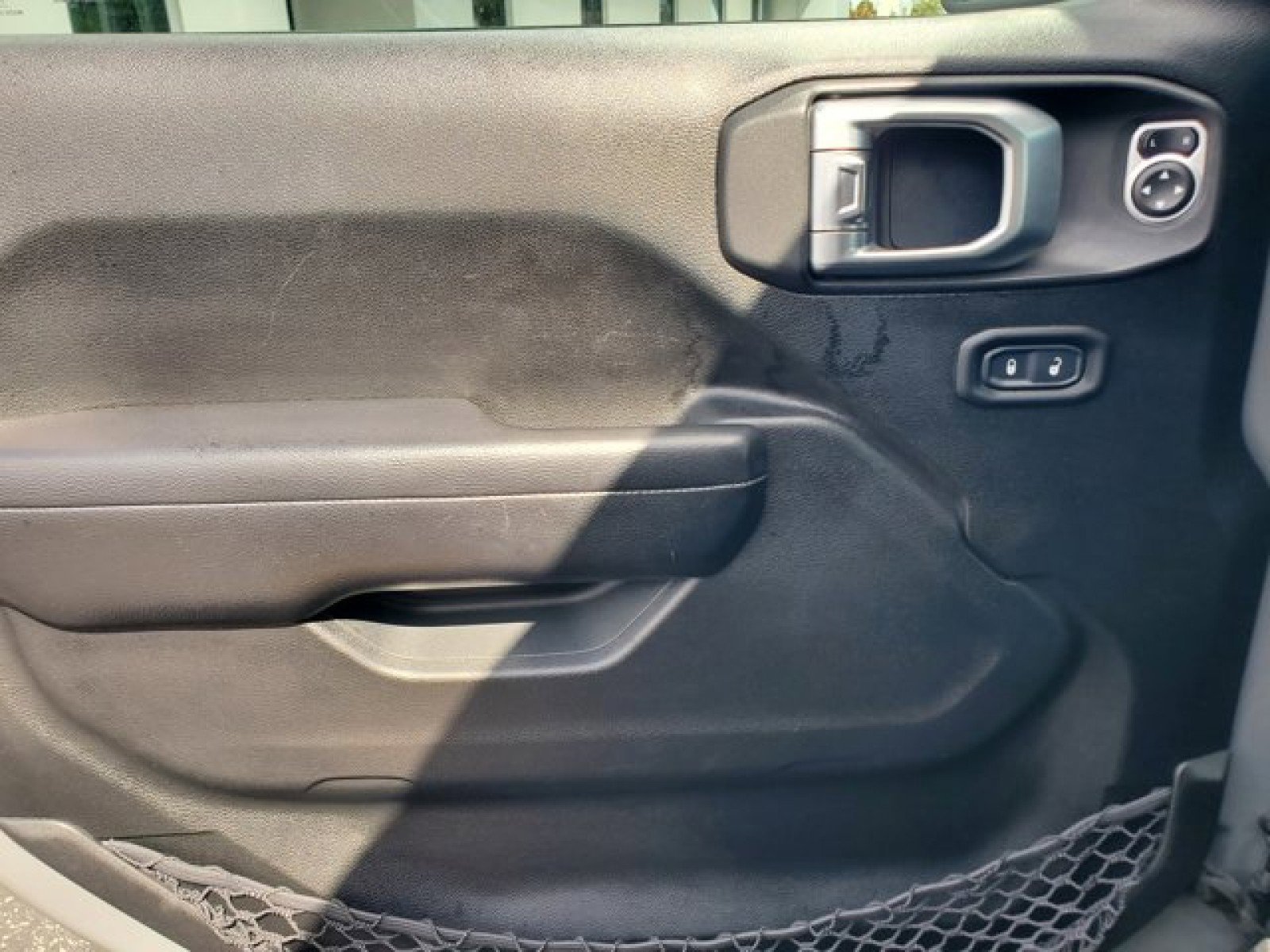 Used 2020 Jeep Wrangler Rubicon image 10