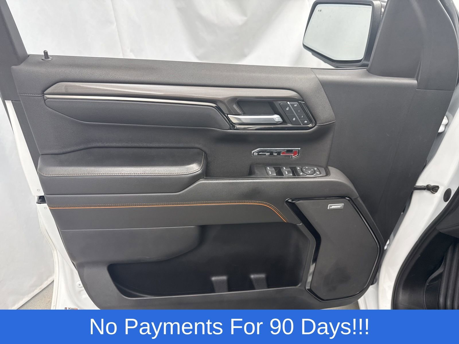 Used 2022 GMC Sierra 1500 AT4 w/ Technology Package AWD/4WD image 15