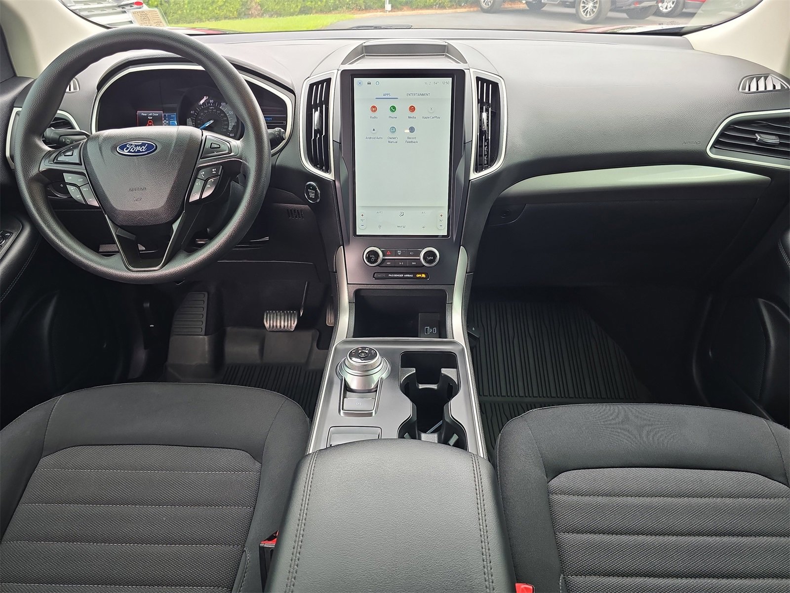 Certified 2021 Ford Edge SE image 8