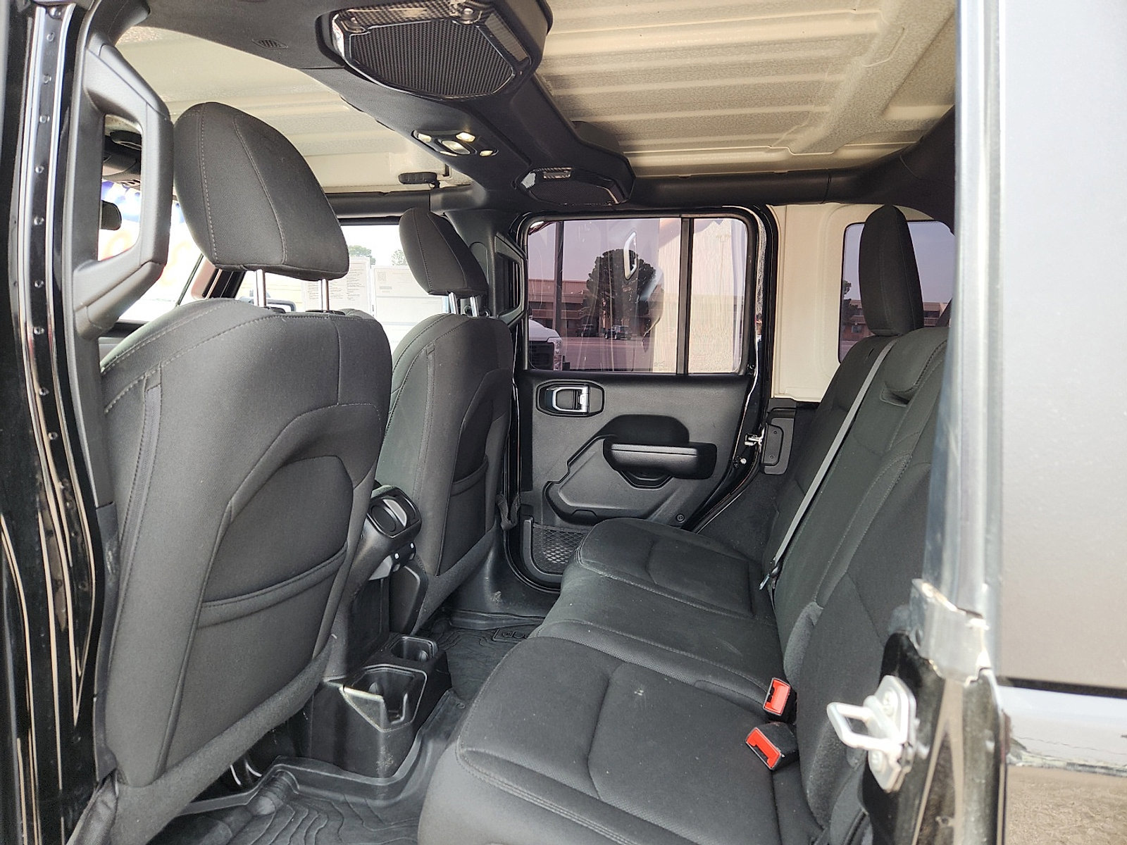 Used 2021 Jeep Wrangler Unlimited Sport image 9