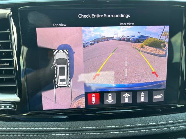 Used 2025 Chrysler Pacifica Select FWD image 23