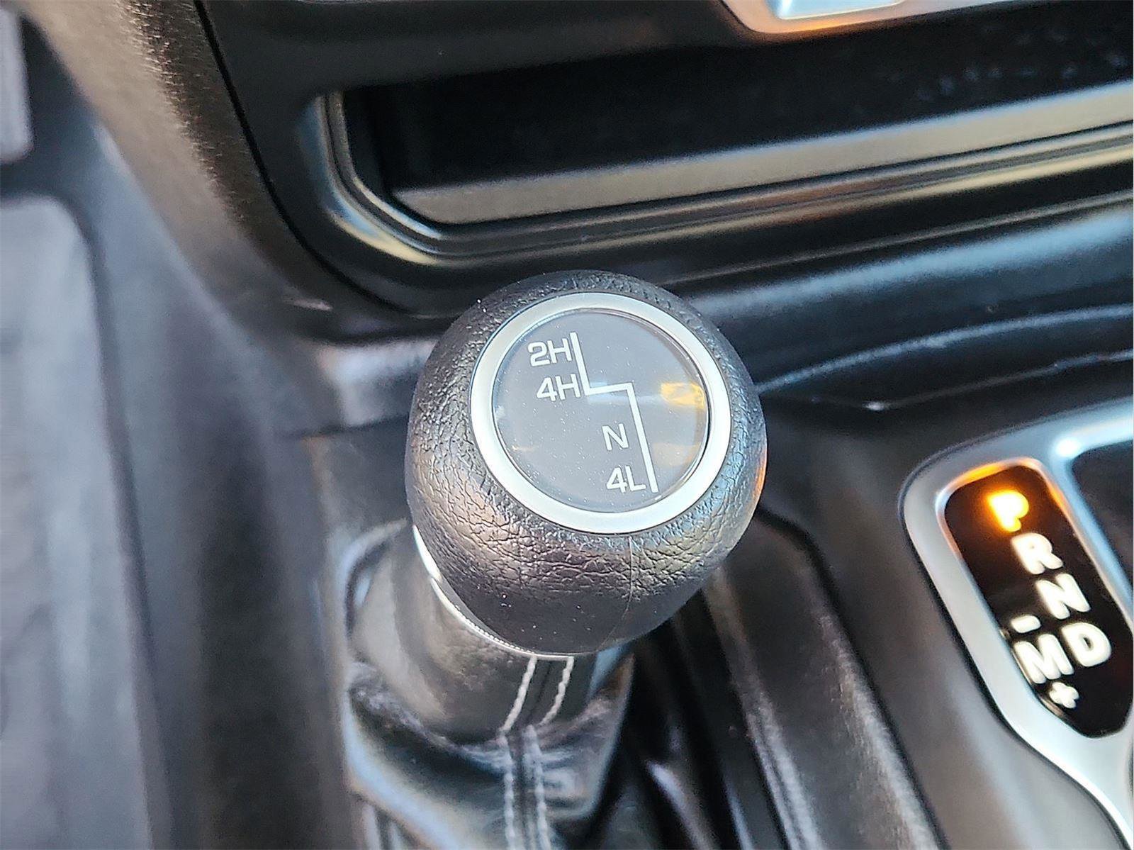 Used 2024 Jeep Wrangler Sport S image 22