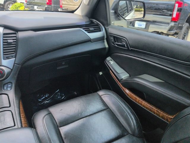 Used 2018 Chevrolet Tahoe Premier w/ RST Edition RWD image 16