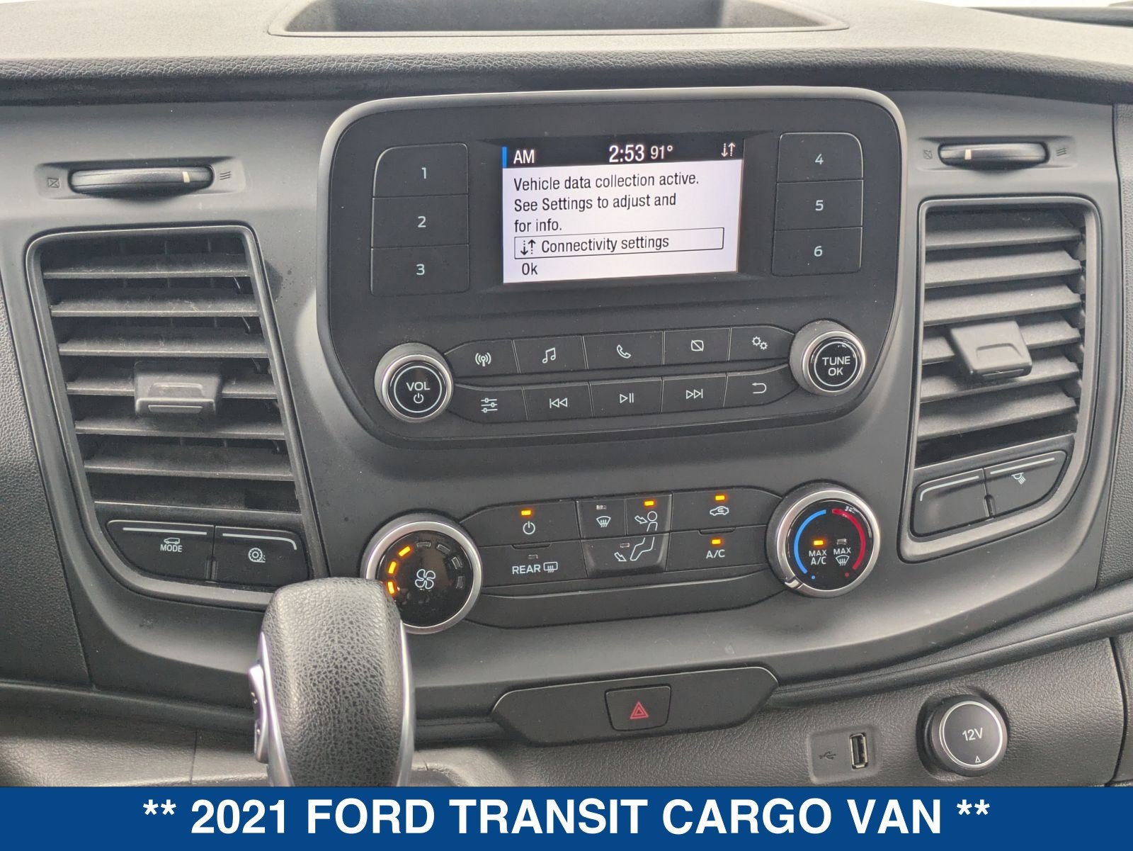 Certified 2021 Ford Transit 250 Low Roof w/ Exterior Upgrade Package RWD image 28