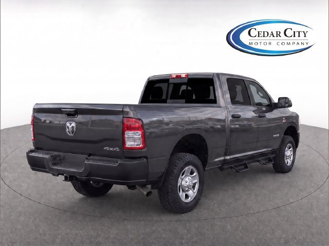 Used 2022 RAM 3500 Tradesman AWD/4WD image 4