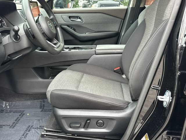 Used 2021 Nissan Rogue SV FWD image 9
