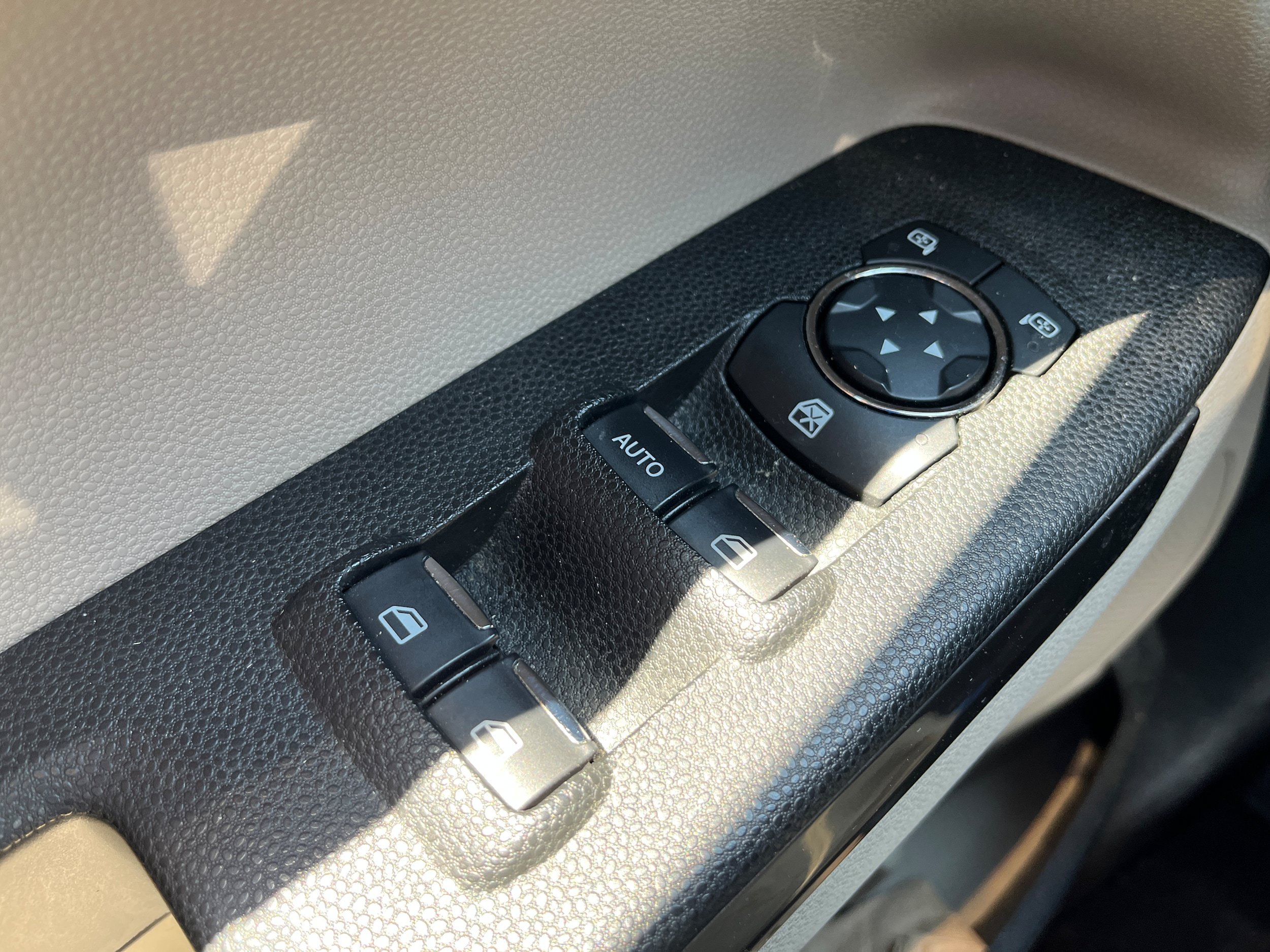 Certified 2019 Ford EcoSport SE AWD/4WD image 21