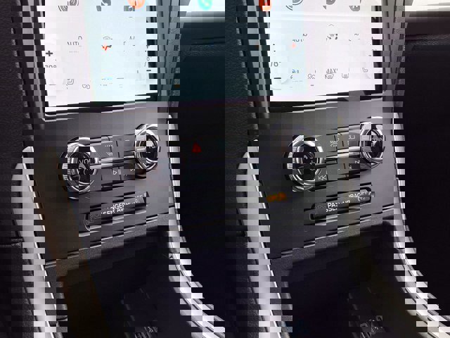 Certified 2024 Ford Edge SEL w/ Convenience Package image 14