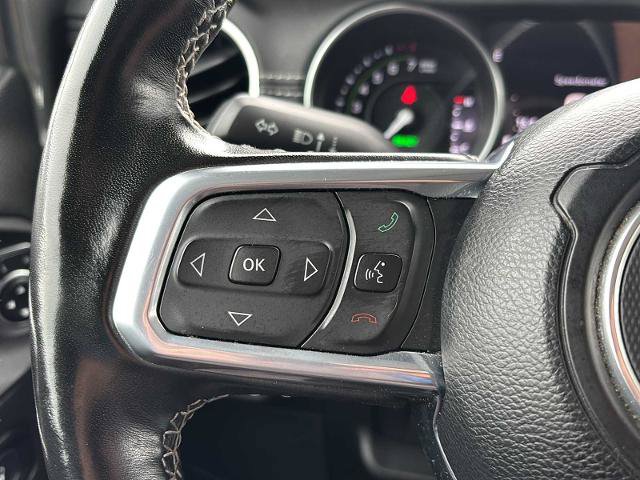 Used 2023 Jeep Wrangler Unlimited Sahara w/ Dual Top Group AWD/4WD image 22