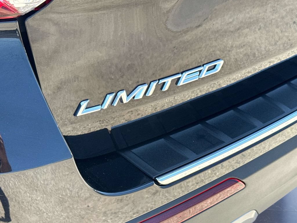 Certified 2022 Ford Explorer Limited w/ Equipment Group 301A RWD image 10