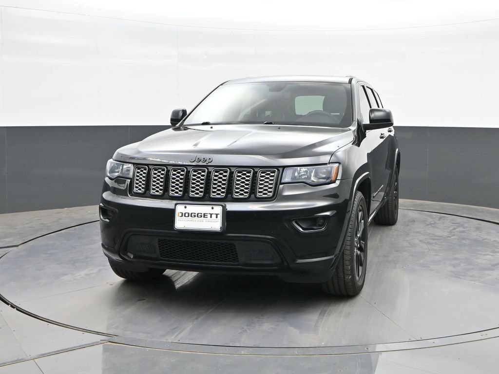 Used 2019 Jeep Grand Cherokee Altitude RWD image 28