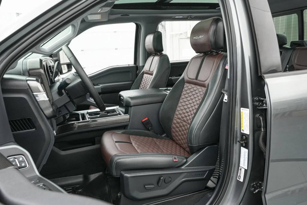 Certified 2025 Ford F250 Lariat w/ Lariat Ultimate Package image 23