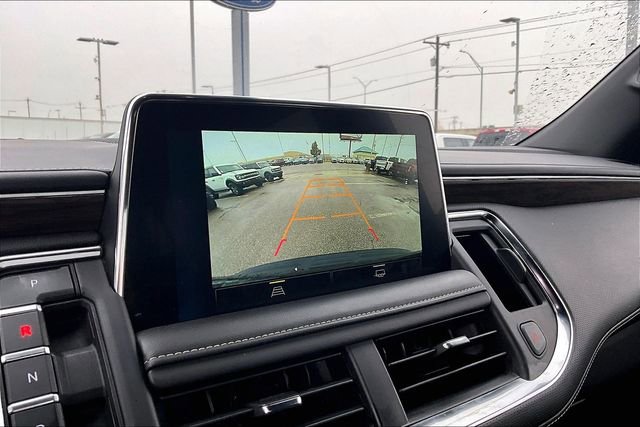 Used 2024 Chevrolet Suburban Premier image 21