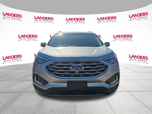 Certified 2022 Ford Edge Titanium w/ Equipment Group 301A AWD/4WD image 8