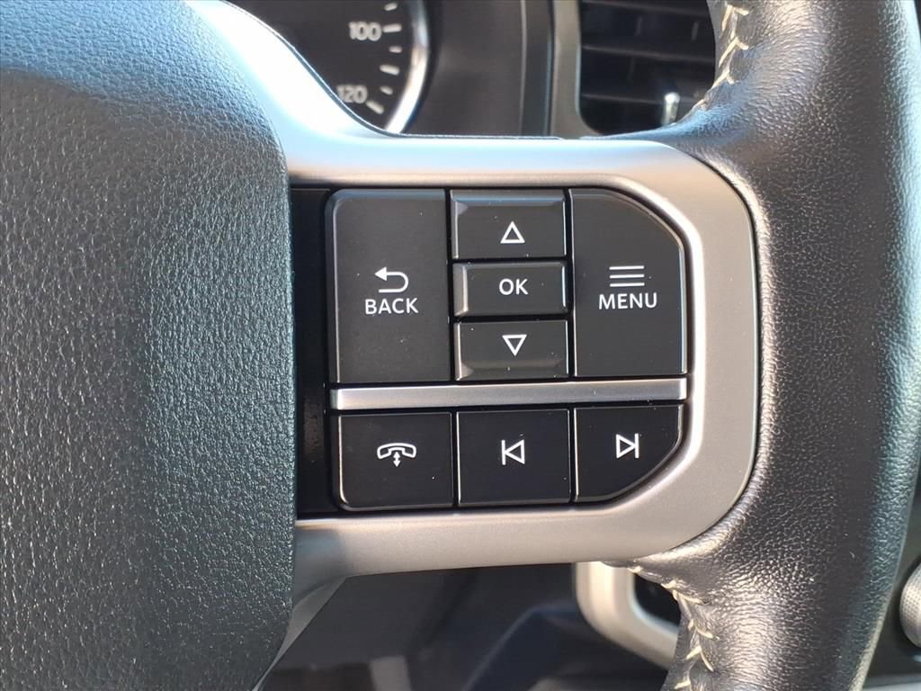 Certified 2024 Ford Expedition Max XLT image 27