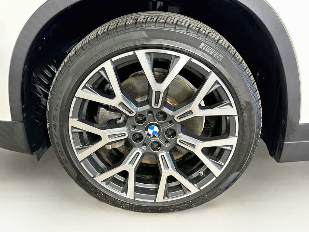 Used 2021 BMW X1 xDrive28i w/ Premium Package AWD/4WD image 7