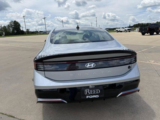Used 2024 Hyundai Sonata SEL FWD image 8