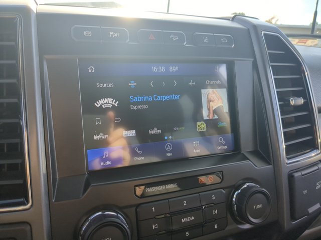 Certified 2022 Ford F250 XLT w/ XLT Premium Package AWD/4WD image 23
