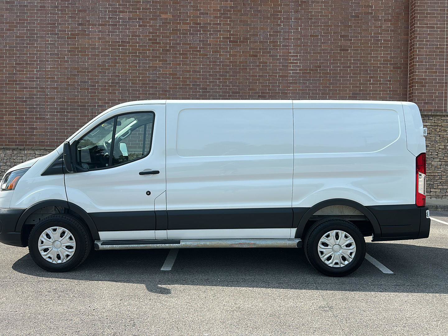 Certified 2025 Ford Transit 250 Low Roof w/ Exterior Upgrade Package RWD image 2