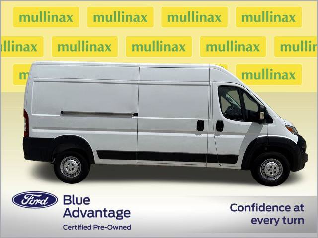Used 2025 RAM ProMaster 2500 w/ Convenience Group FWD image 2
