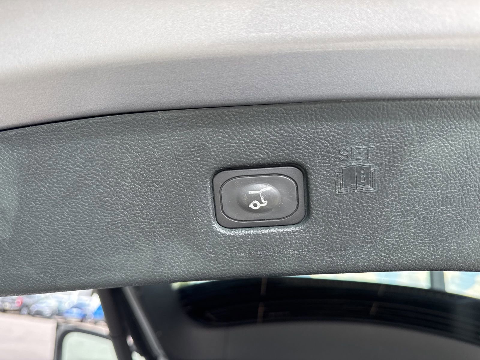 Certified 2021 Ford Edge Titanium w/ Equipment Group 301A AWD/4WD image 34