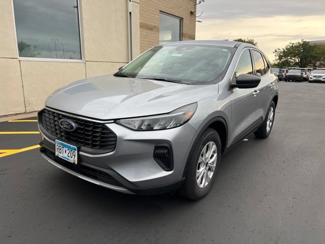 Certified 2024 Ford Escape Active w/ Tech Pack #1 AWD/4WD image 4