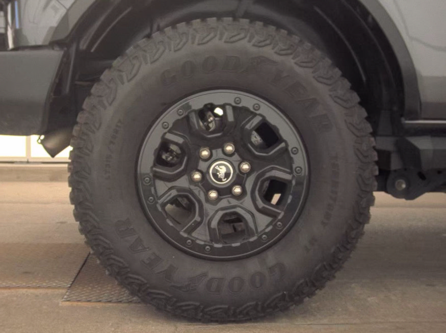 Certified 2023 Ford Bronco Wildtrak AWD/4WD image 12