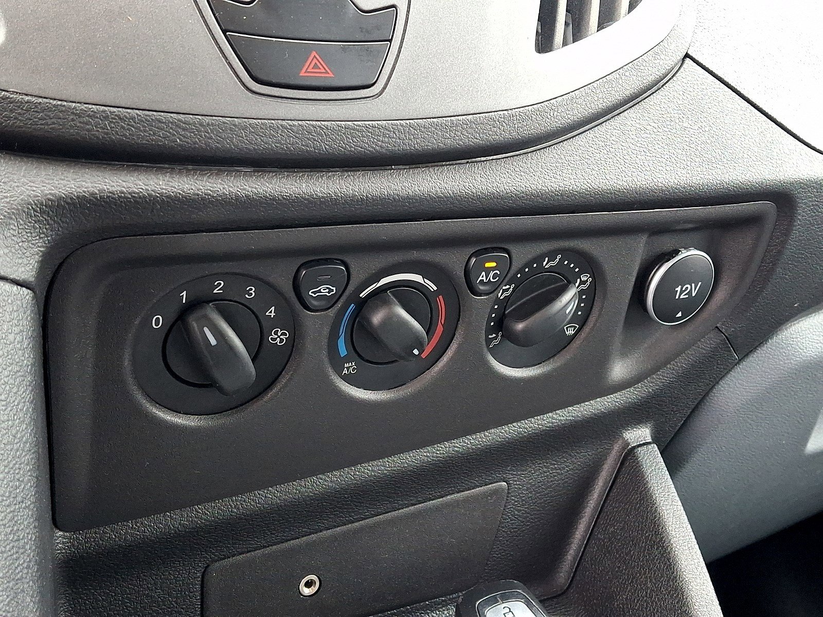 Certified 2018 Ford Transit 350 148 High Roof image 14