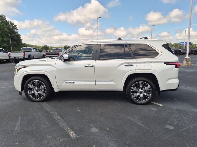 Used 2024 Toyota Sequoia Capstone AWD/4WD image 7