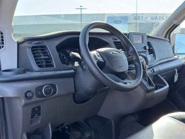 Certified 2025 Ford Transit 250 148 Medium Roof RWD image 9