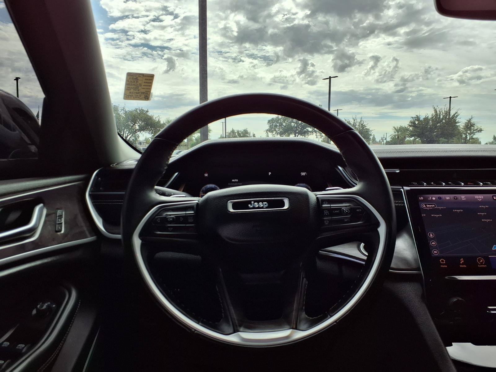 Used 2022 Jeep Grand Cherokee L Limited AWD/4WD image 21